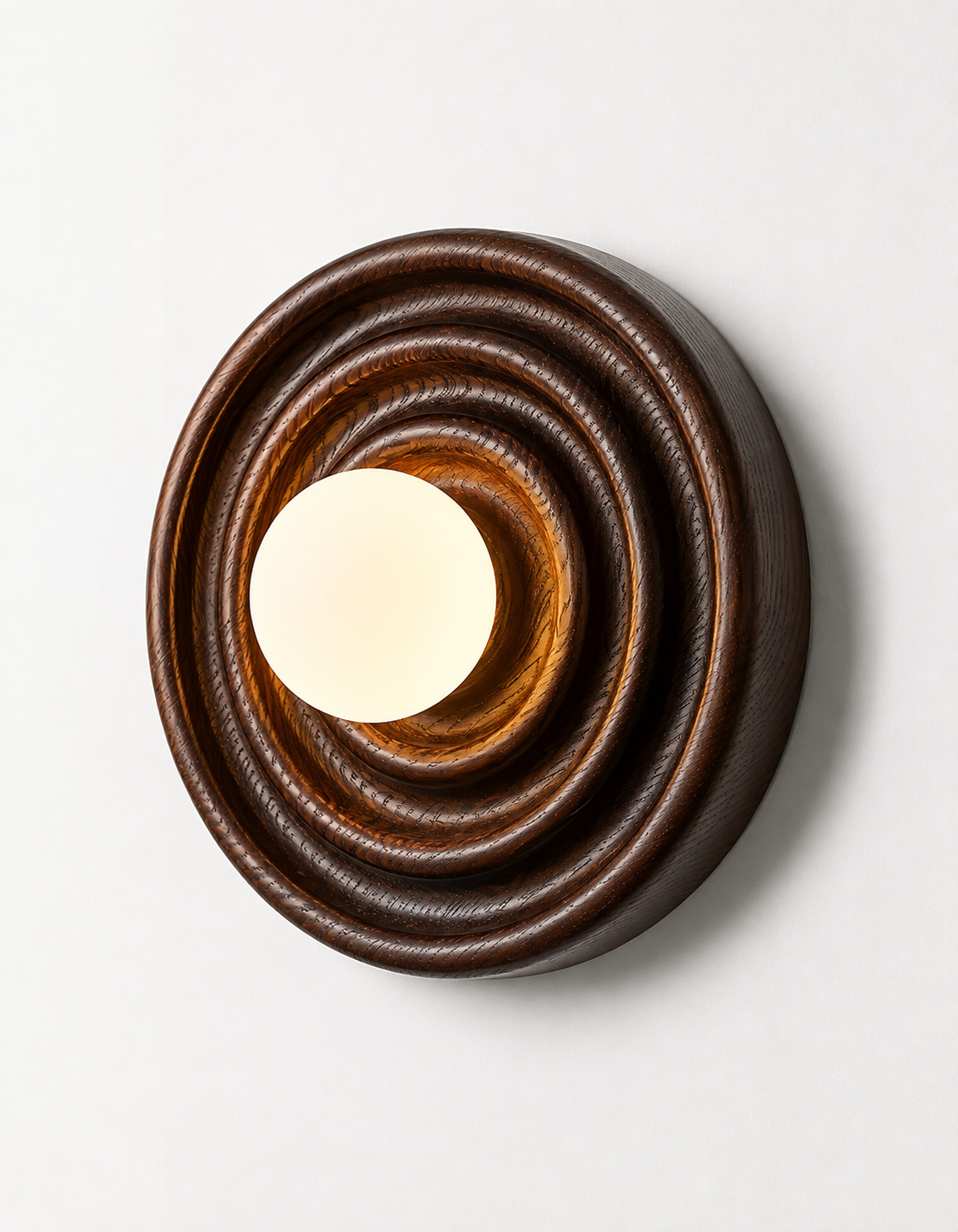 Onda | Sculpted Wood Wall Sconce