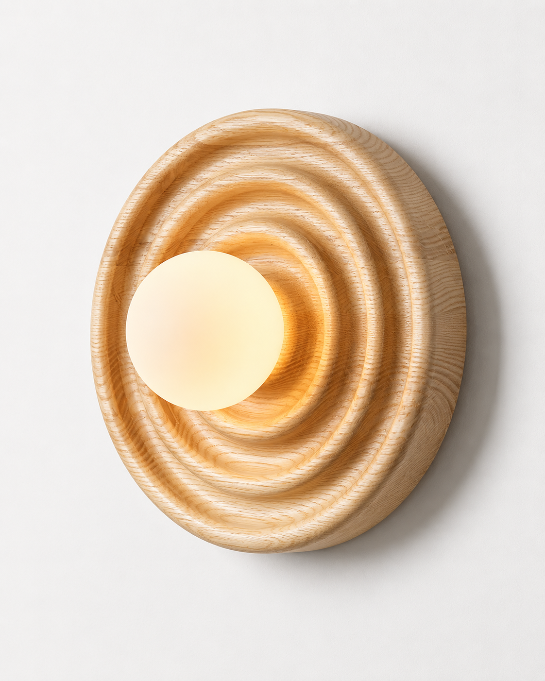 Onda | Sculpted Wood Wall Sconce