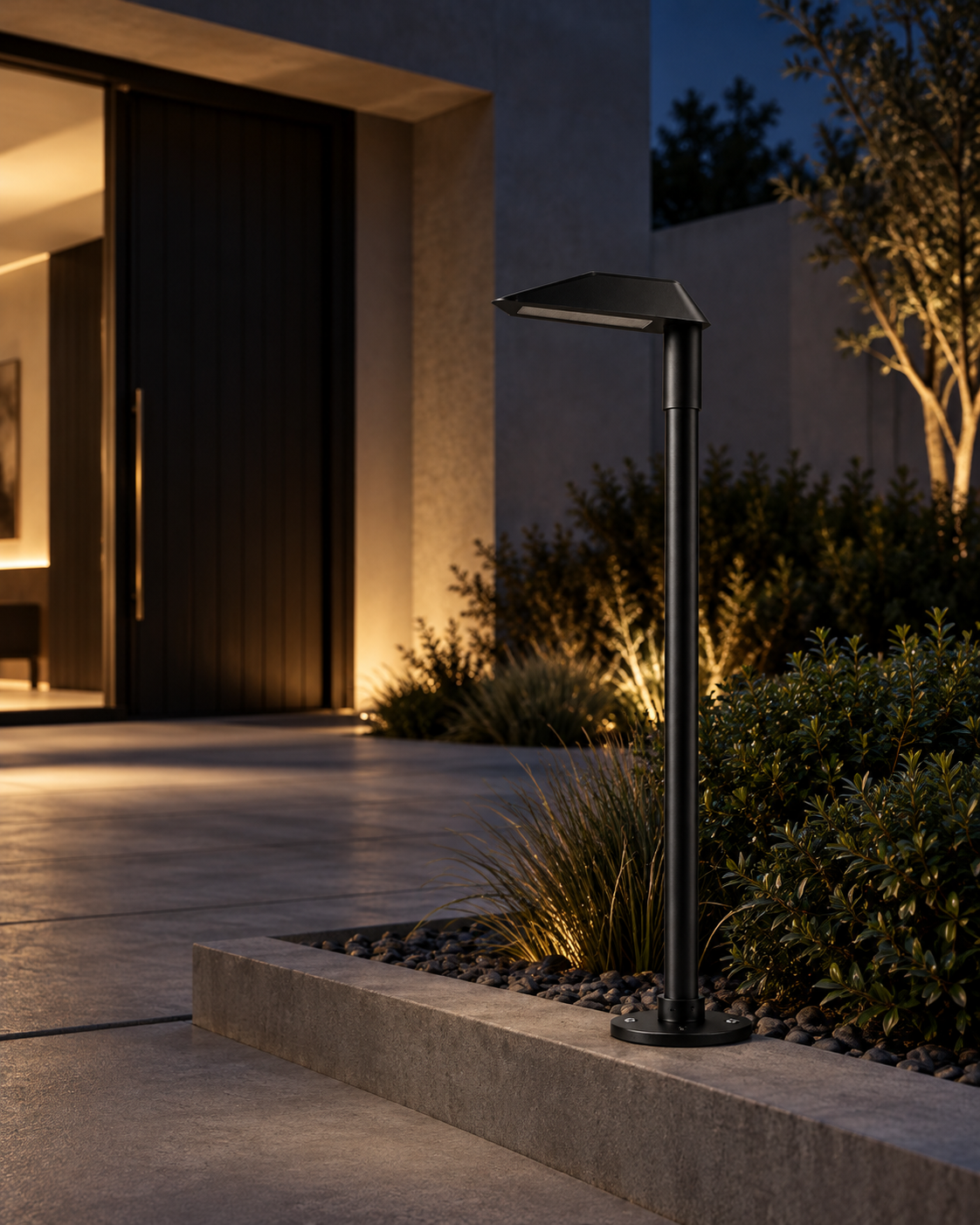 Aluminum LED Garden Path Light | Sylvane