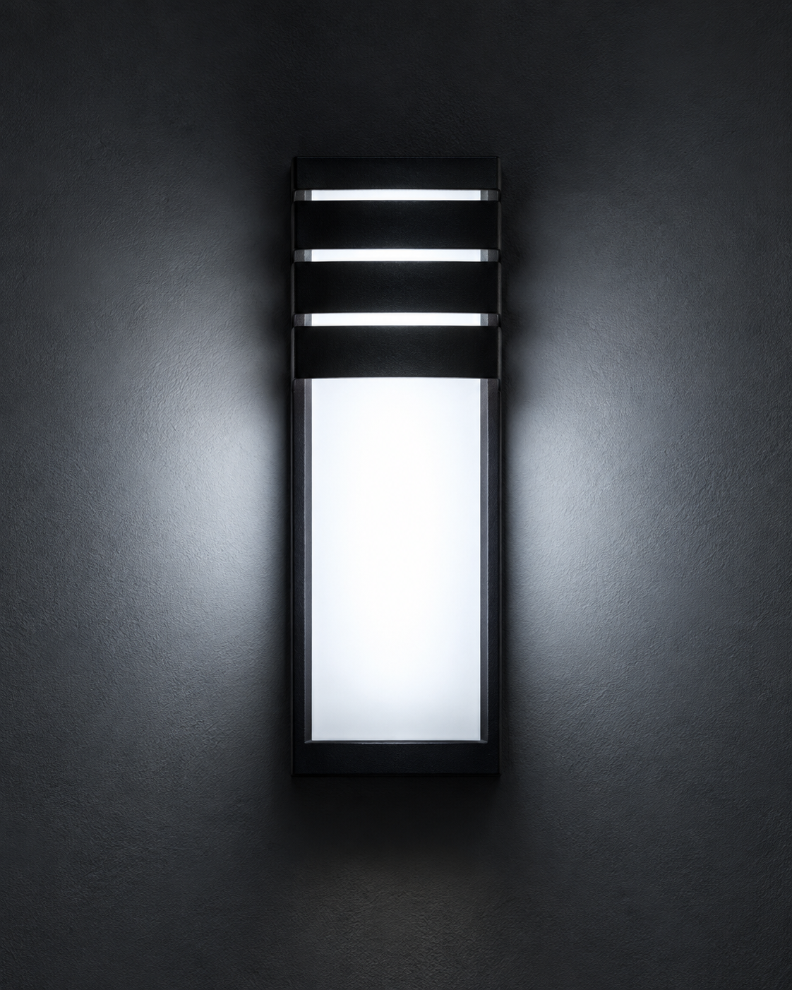 Modern Black Outdoor Wall Sconce | Luni