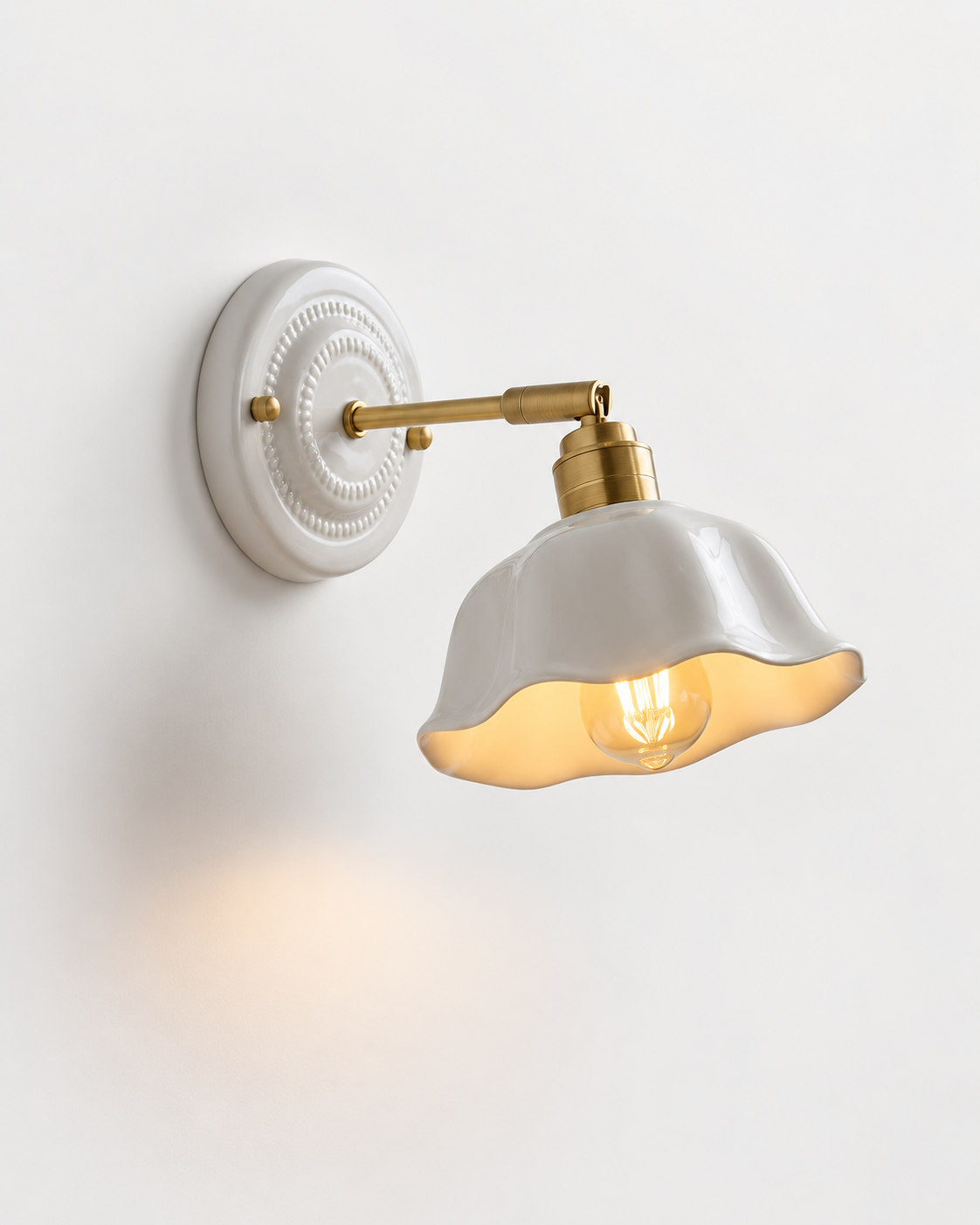 Liori | Ceramic Wall Sconce