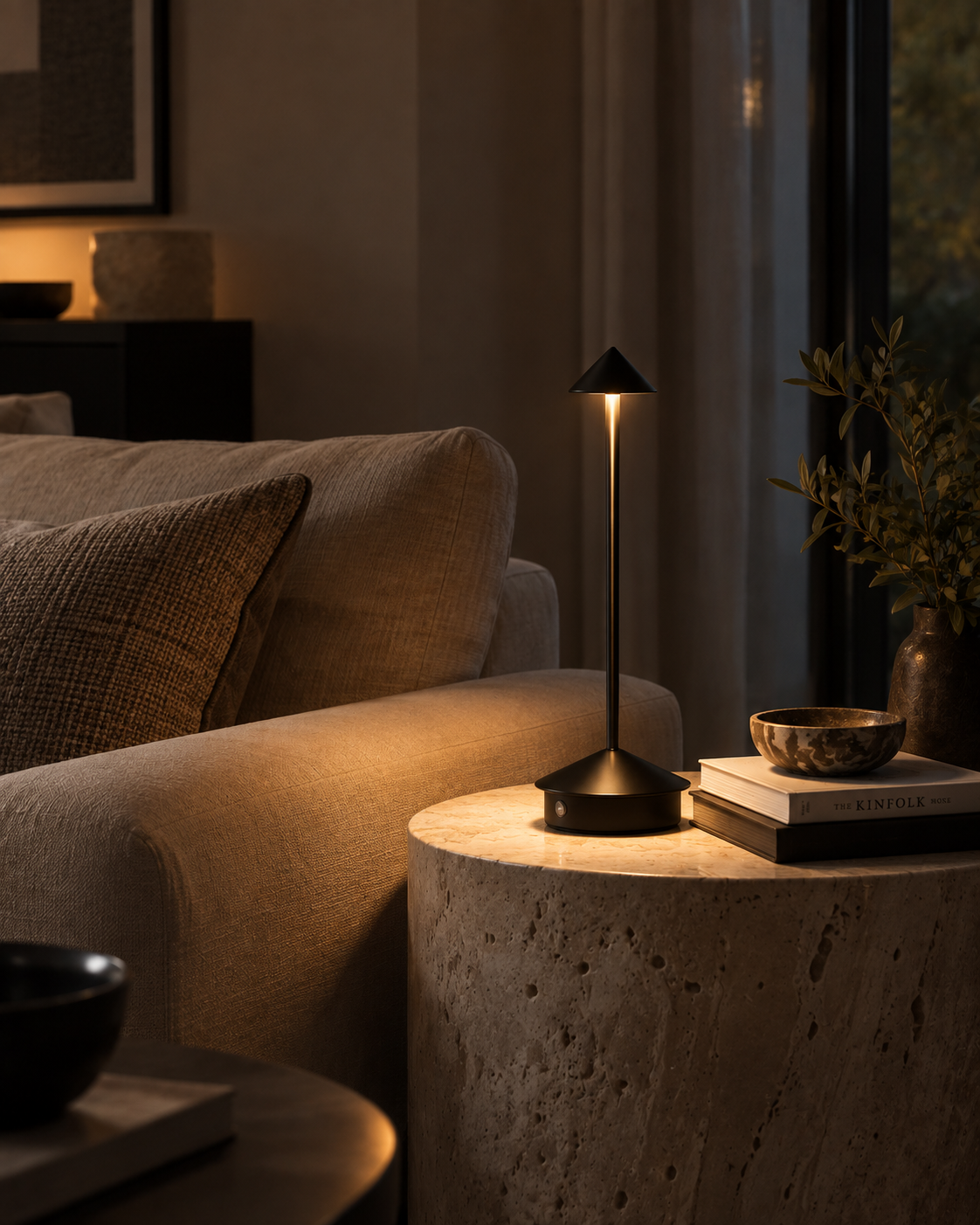 Aurea | Rechargeable LED Table Lamp
