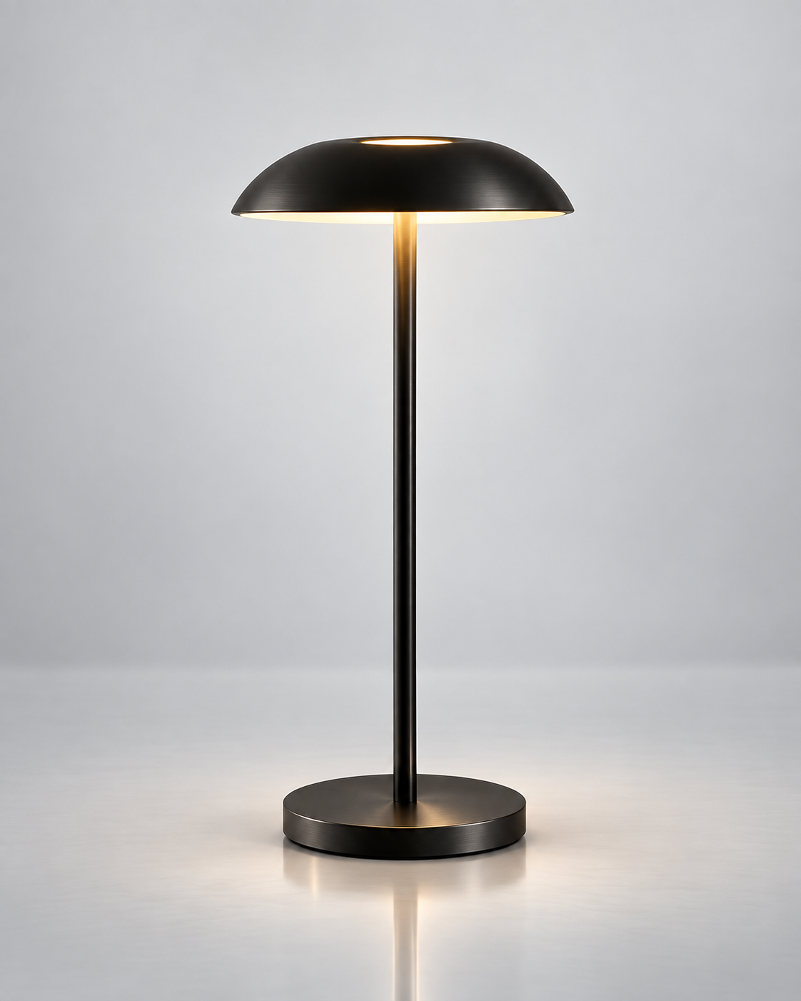 Velaire | Rechargeable LED Table Lamp