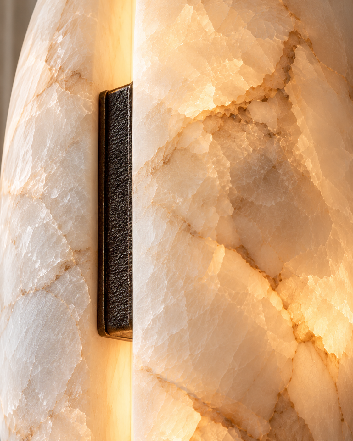 Velata | Natural Alabaster Wall Sconce