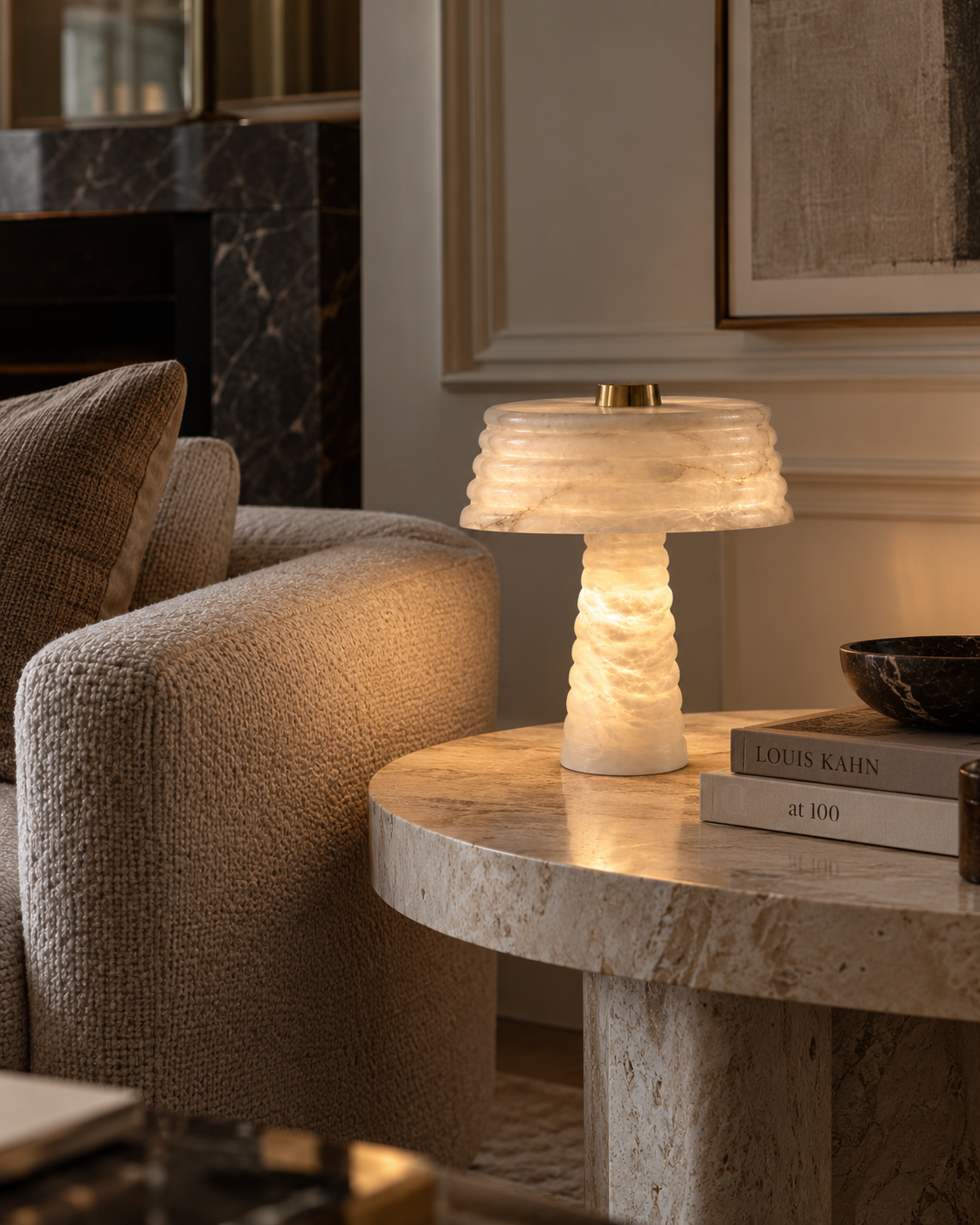 Albaris Ribbed Alabaster Table Lamp