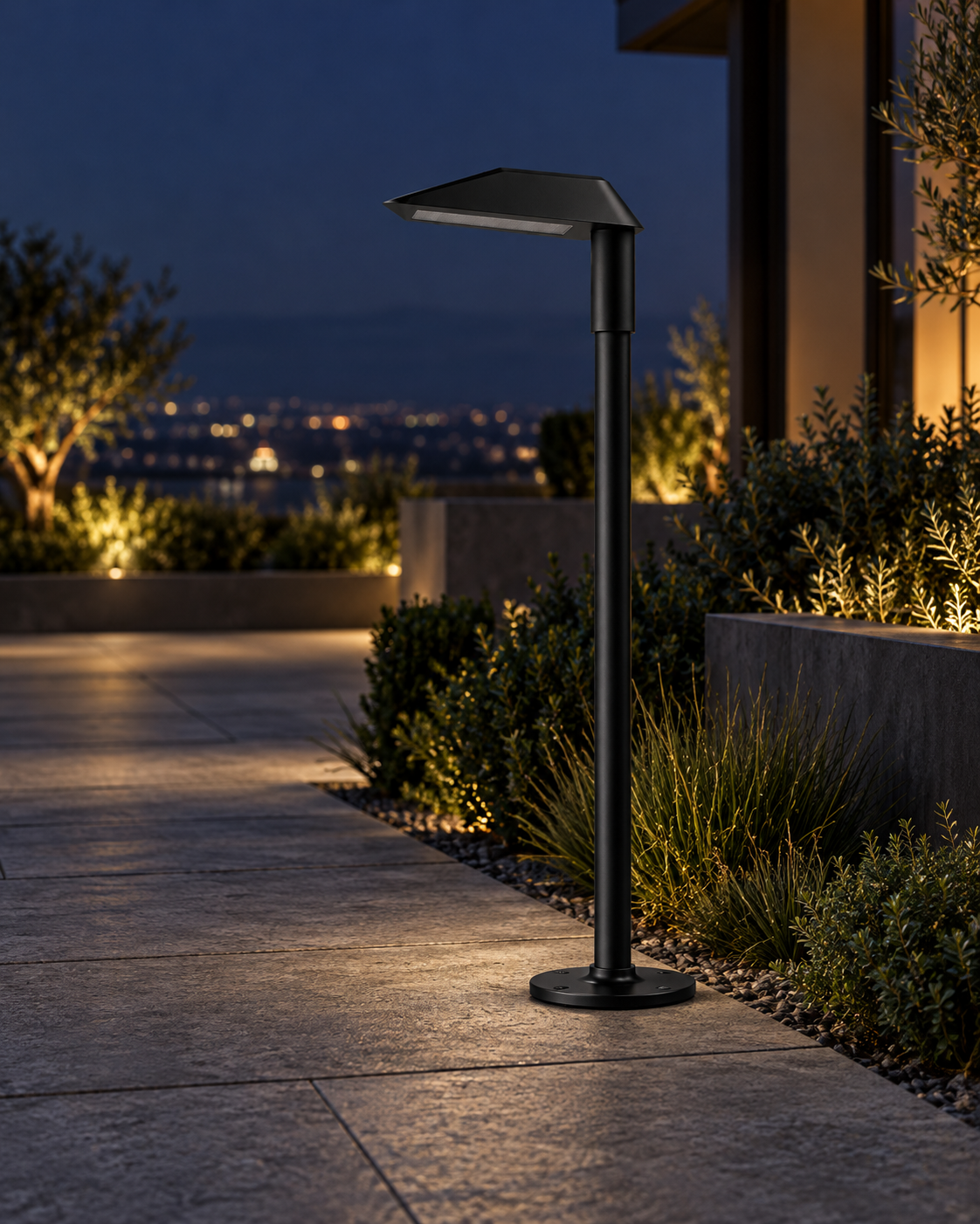 Aluminum LED Garden Path Light | Sylvane
