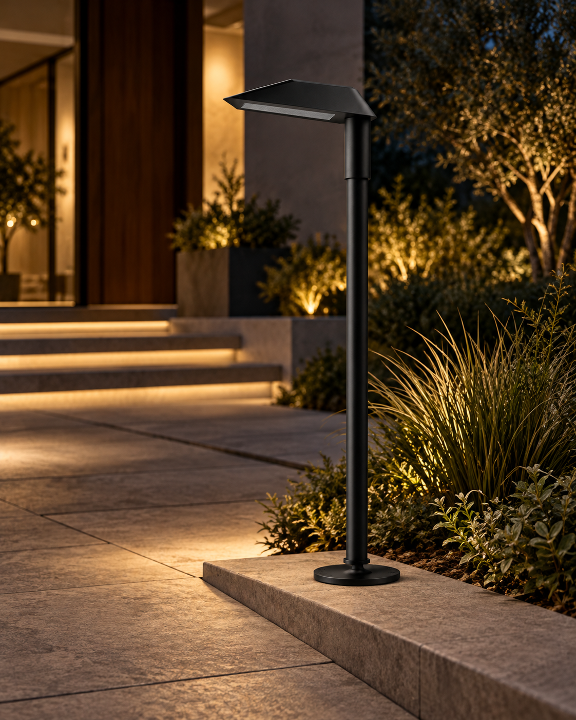 Aluminum LED Garden Path Light | Sylvane
